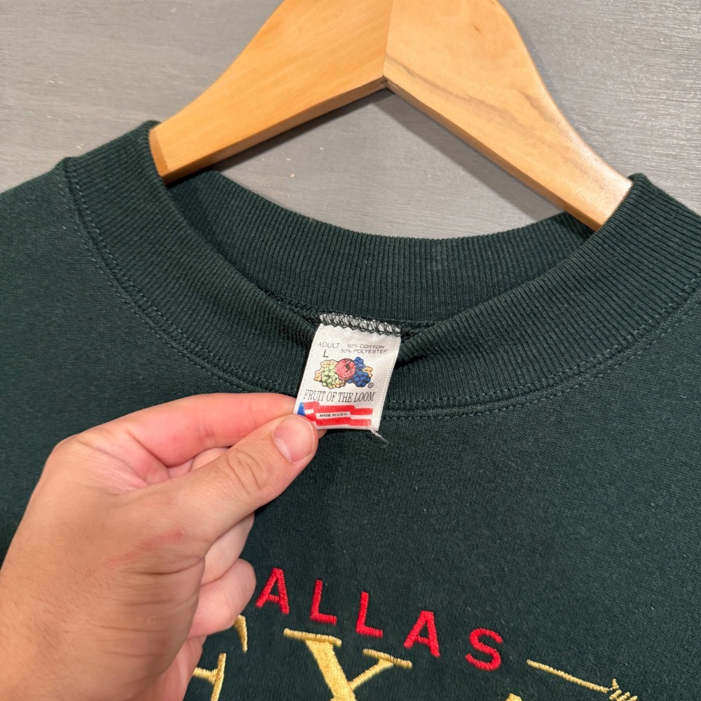 Vintage Crewneck Sweatshirt Green Dallas Texas Embroidered Large - Picture 3 of 7